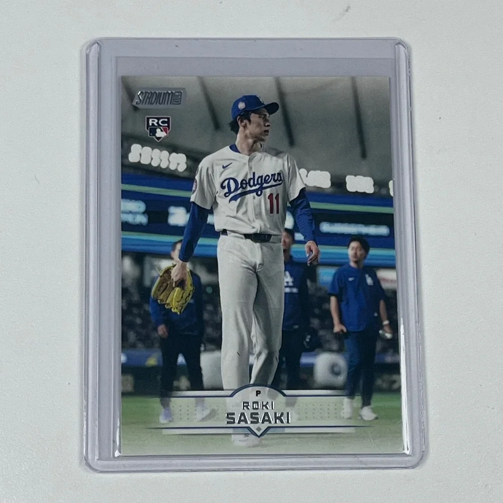 2025 Topps Stadium Club Roki Sasaki Los Angeles Dodgers RC Rookie Card #187